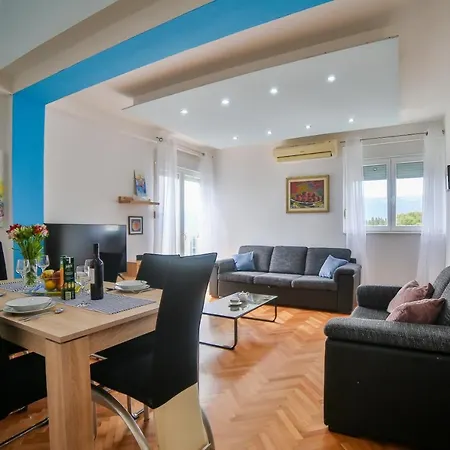 Apartment Ivan & Luka